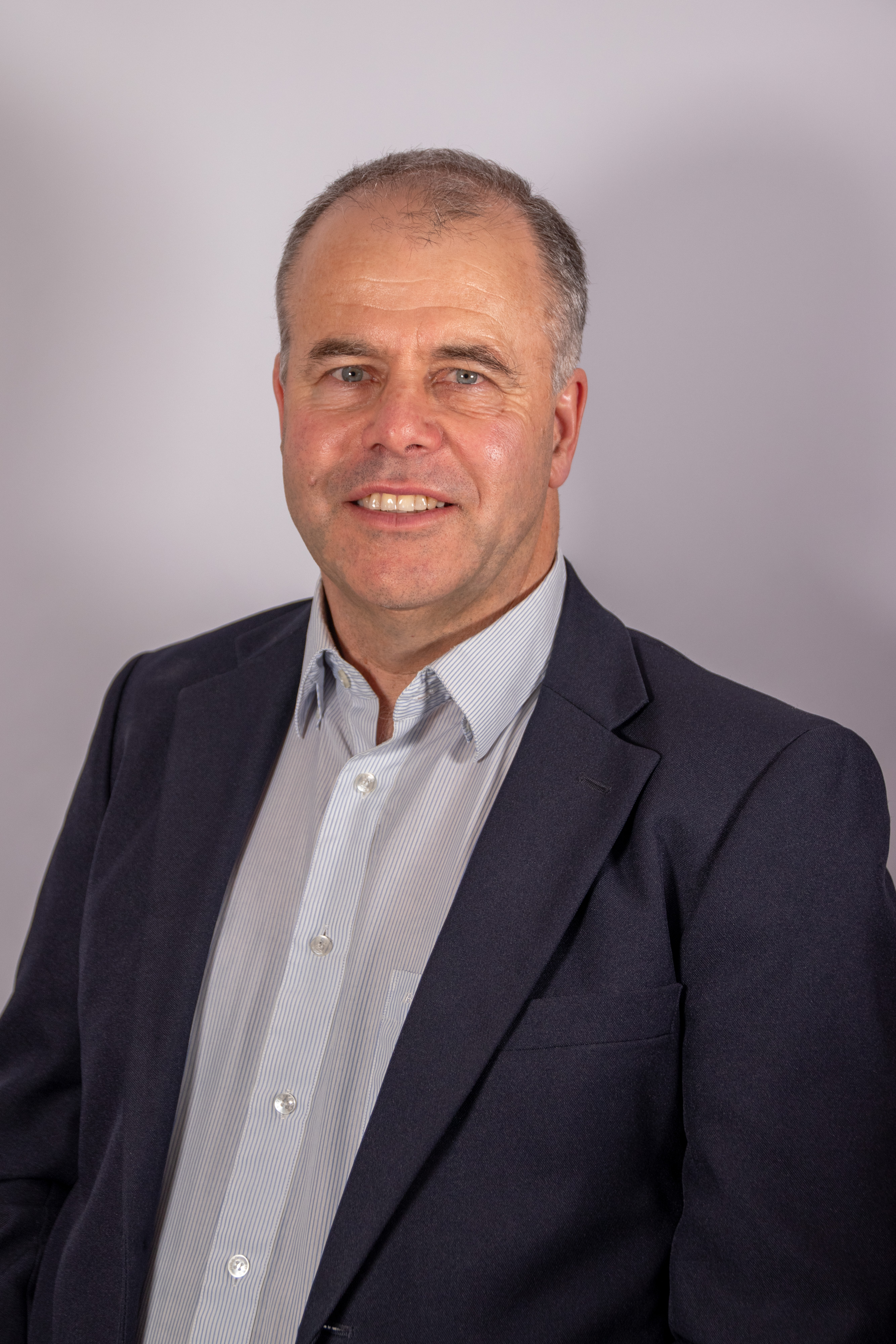 CouncillorHeadshot-GordonMcKellar.jpg